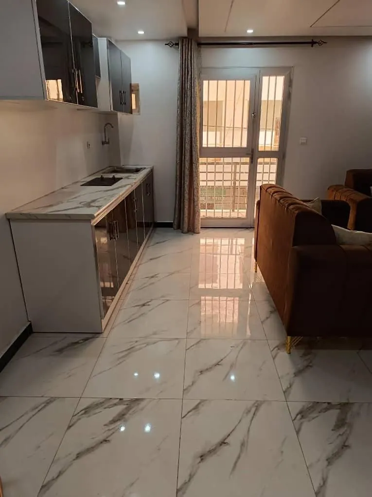 1C Appartement Kdl Dakar